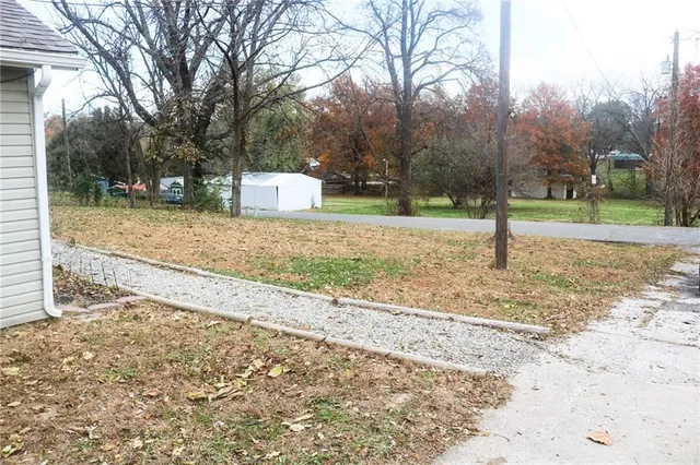 $145,000 | 4910 Clover Road, St. Joseph, MO 64505