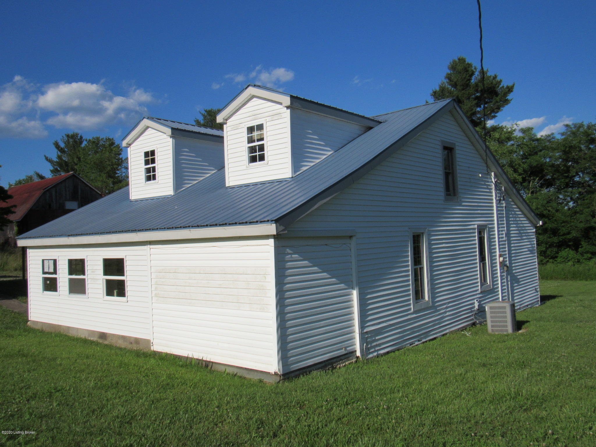 1530 Morrison Road Big Clifty, KY 42712 - Photo 4 of 14 right