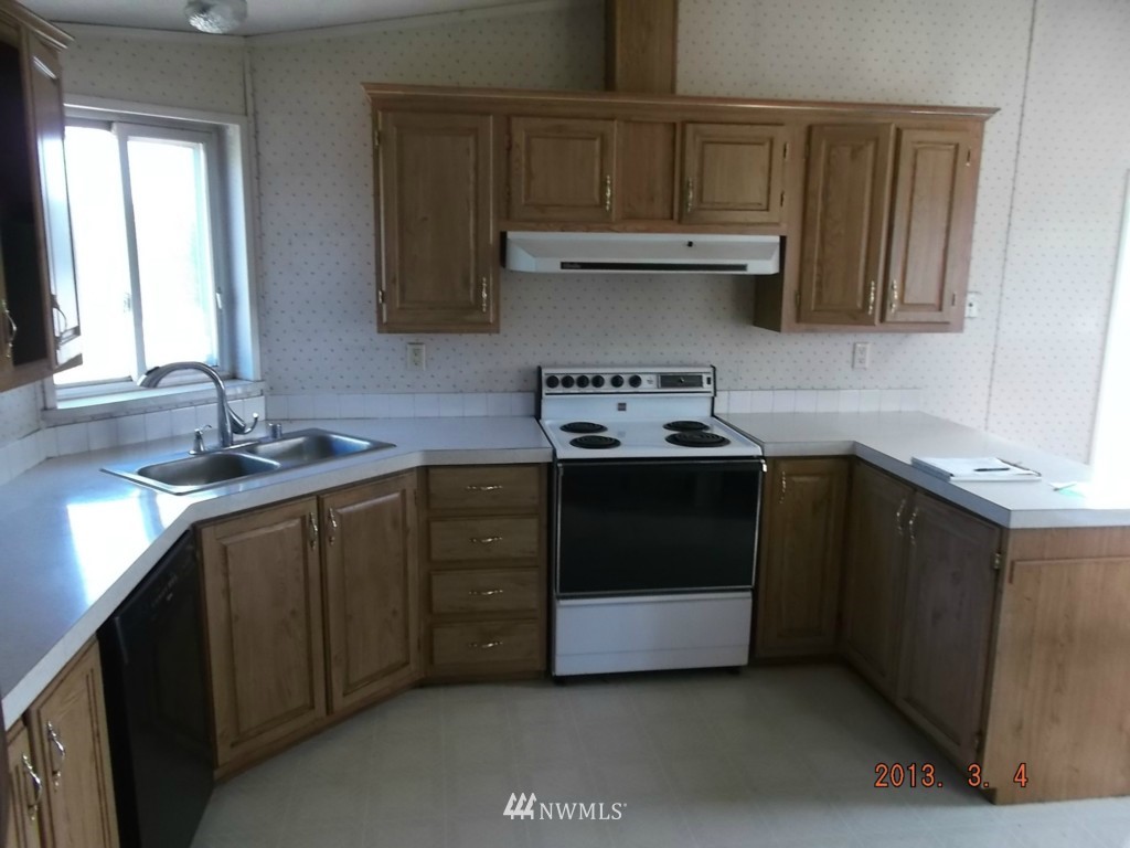 19138 Guava Street Southwest Rochester, WA 98579 - Photo 5 of 7