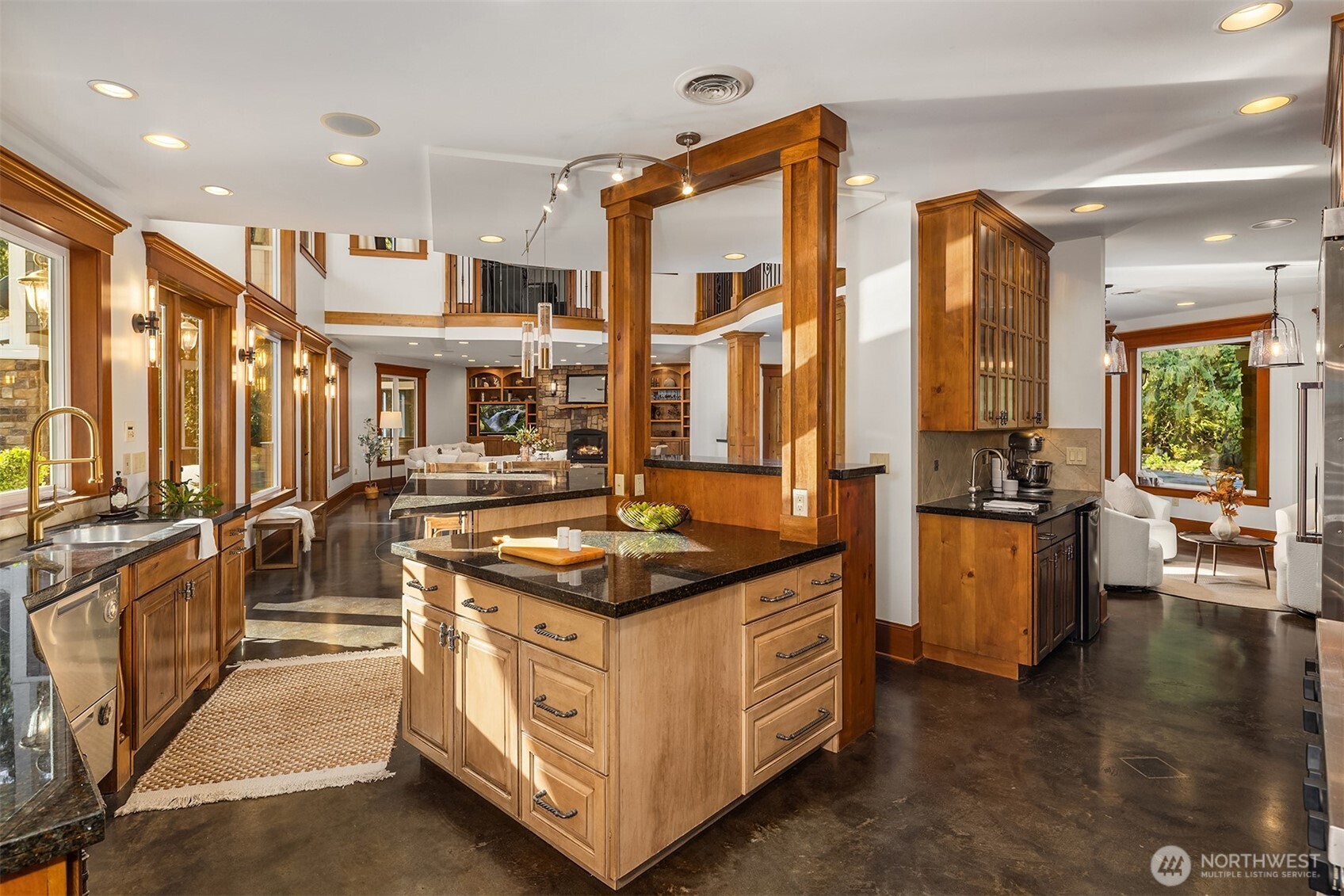 29015 Southeast 8th Street Fall City, WA 98024 - Photo 12 of 40