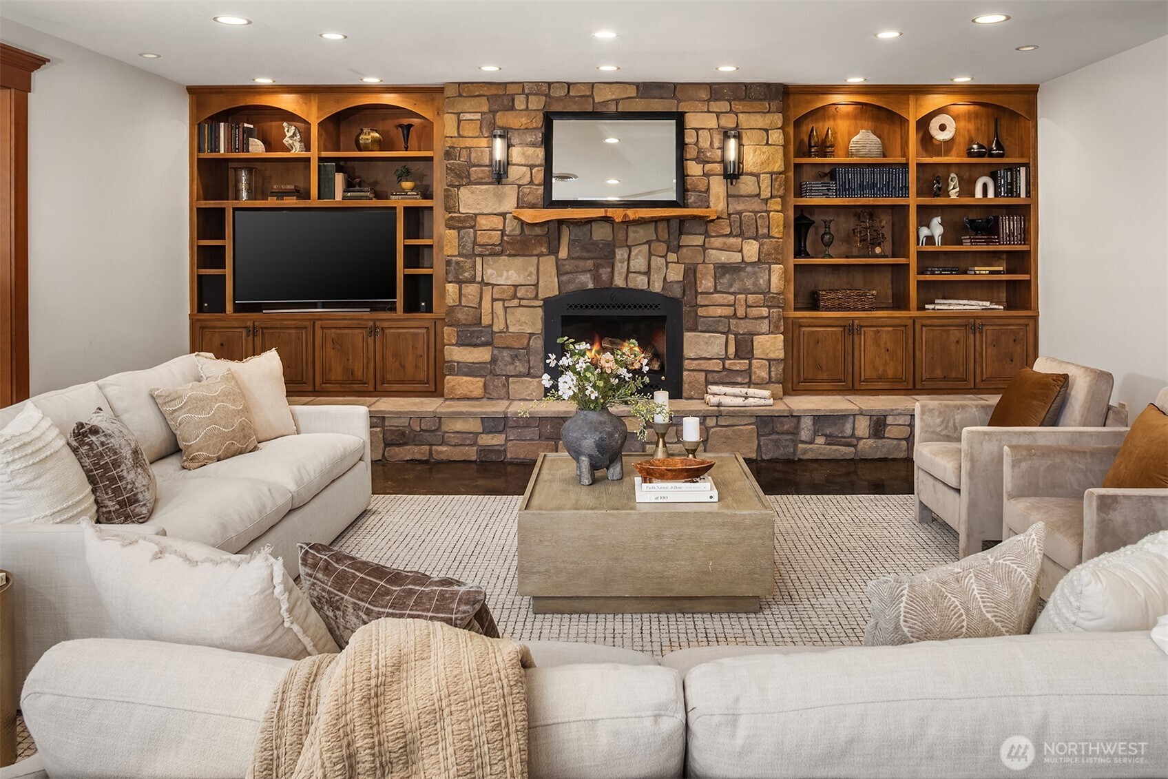 29015 Southeast 8th Street Fall City, WA 98024 - Photo 5 of 40