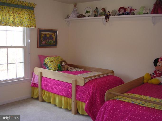 1354 Atwood Road Silver Spring, MD 20906 - Photo 14 of 21 BR W/ENTRANCE TO SHARED FULL BATH W/ DOUBLE VANITY