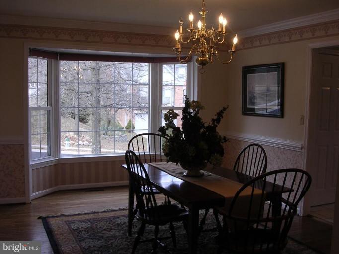 1354 Atwood Road Silver Spring, MD 20906 - Photo 7 of 21 DR ALSO HAS A LARGE BAY WINDOW