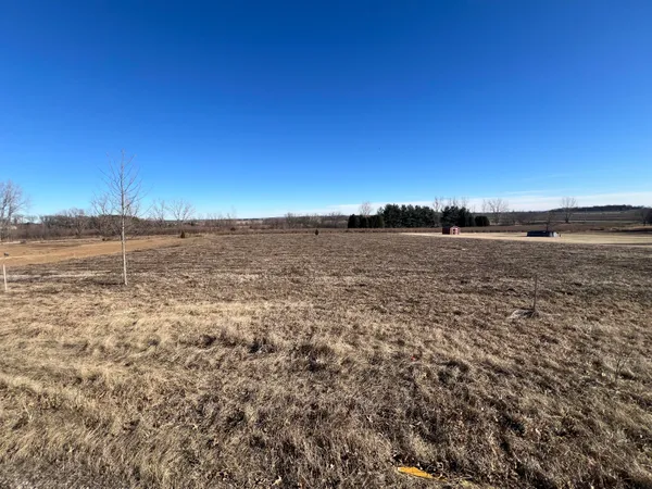 $70,000 | Lt2-28 Eastview Drive, Sharon, WI 53585