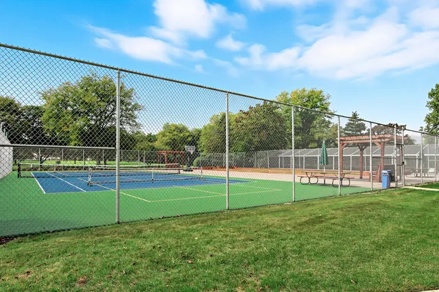 $199,900 | 7314 East Chevy Chase Court, Fox Lake, IL 60020