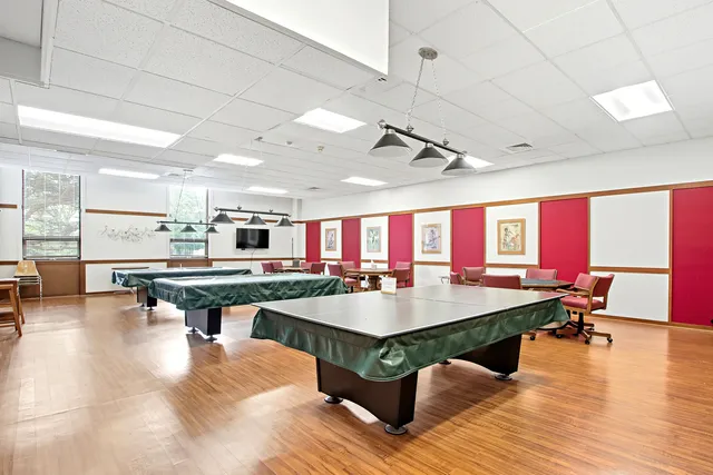 $199,900 | 7314 East Chevy Chase Court, Fox Lake, IL 60020