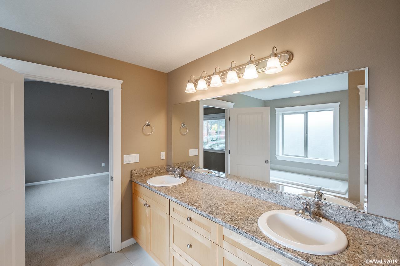 2676 Broadway Street Northwest Albany, OR 97321 - Photo 23 of 42