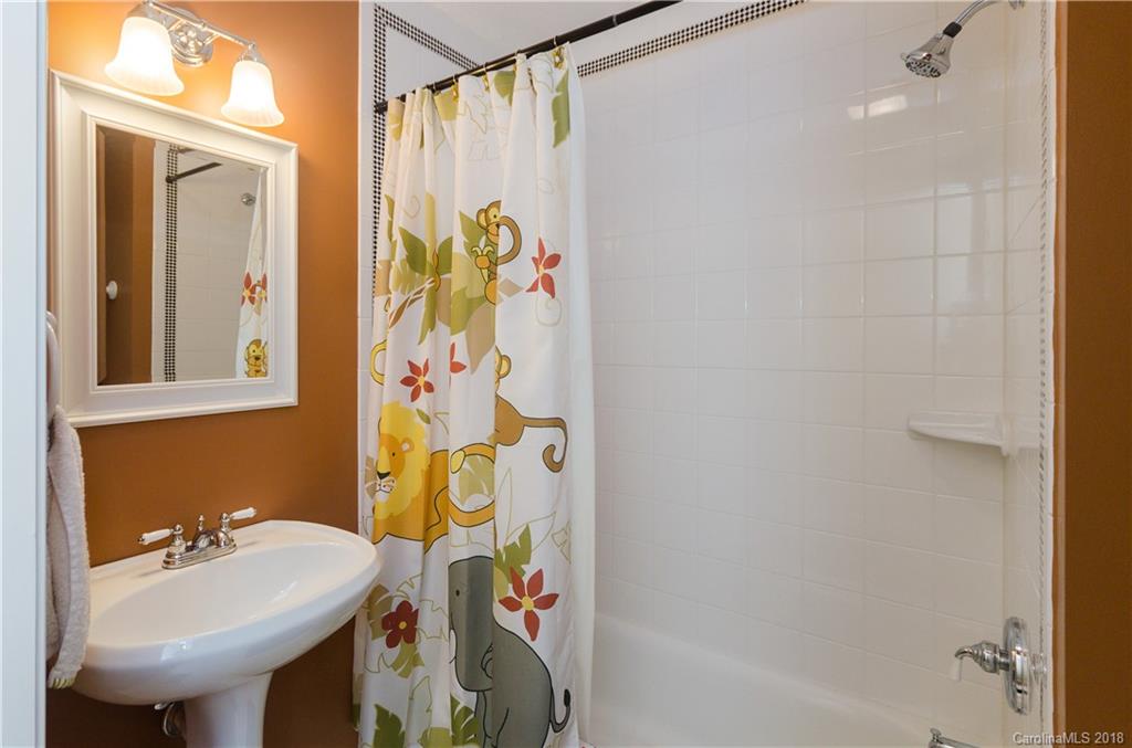 33 Echo Ridge Maggie Valley, NC 28751 - Photo 17 of 24 Gallery Image 17