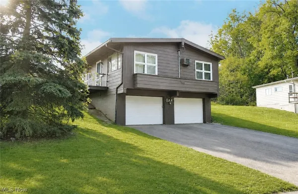$345,000 | 802 South Jenkins Boulevard, Akron, OH 44306