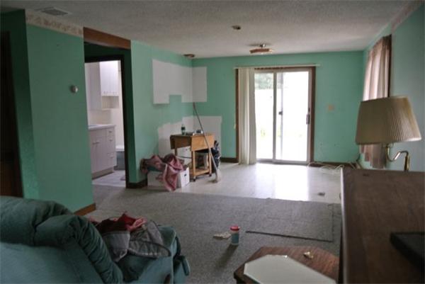 31 Whittier Road Wakefield, MA 01880 - Photo 12 of 22 Gallery Image 12