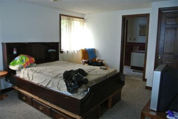 31 Whittier Road Wakefield, MA 01880 - Photo 18 of 22 Gallery Image 18