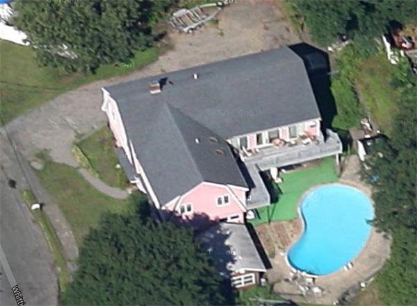 31 Whittier Road Wakefield, MA 01880 - Photo 3 of 22 Gallery Image 3