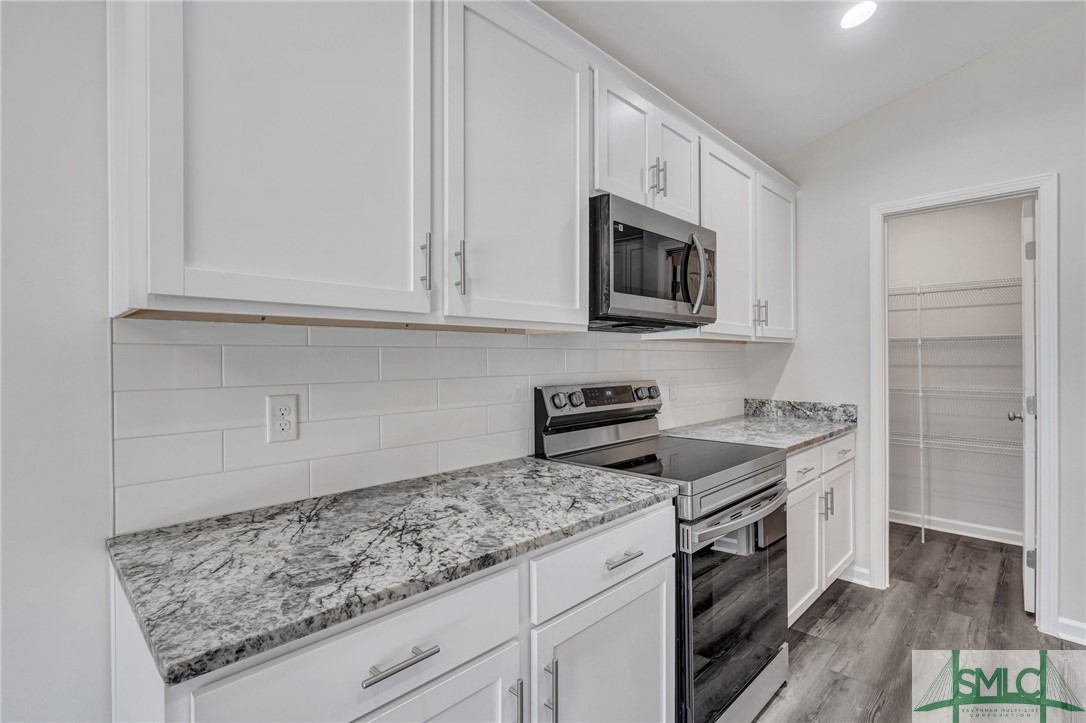180 Orkney Road Savannah, GA 31407 - Photo 6 of 30 Stock photo shown; to be similar but not identical