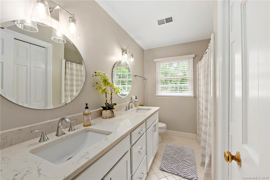 5934 Gate Post Road Charlotte, NC 28211 - Photo 20 of 23 Gallery Image 20