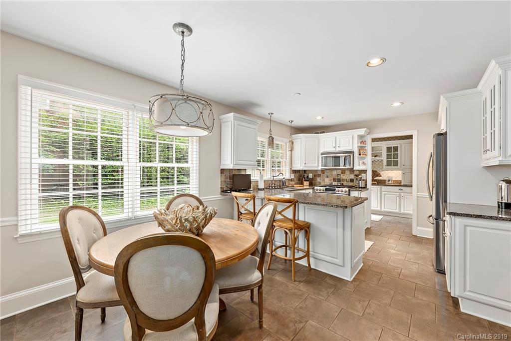 5934 Gate Post Road Charlotte, NC 28211 - Photo 7 of 23 Gallery Image 7