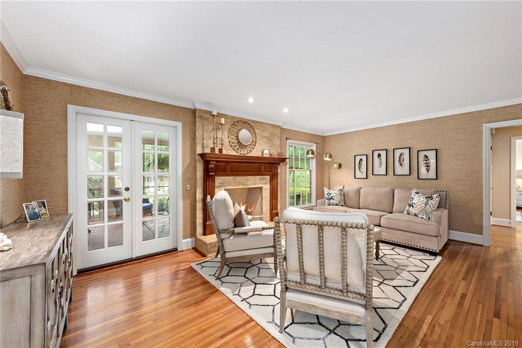 5934 Gate Post Road Charlotte, NC 28211 - Photo 10 of 23 Gallery Image 10