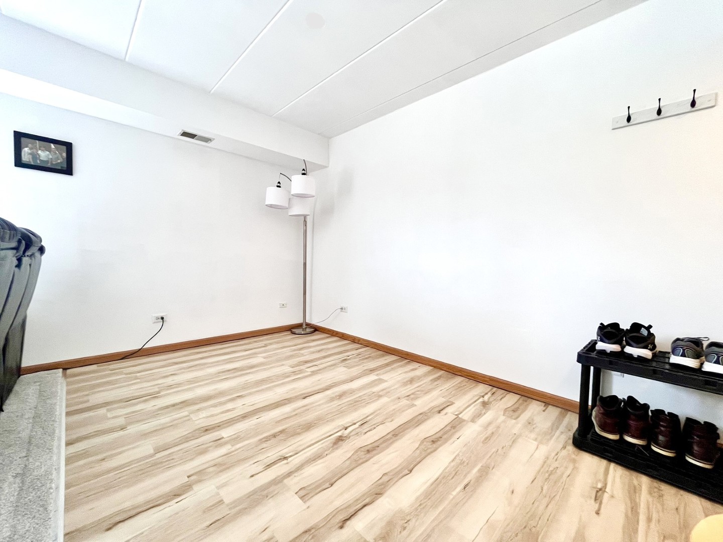 10710 Central Avenue, Unit 2E Chicago Ridge, IL 60415 - Photo 8 of 23 Gallery Image 8