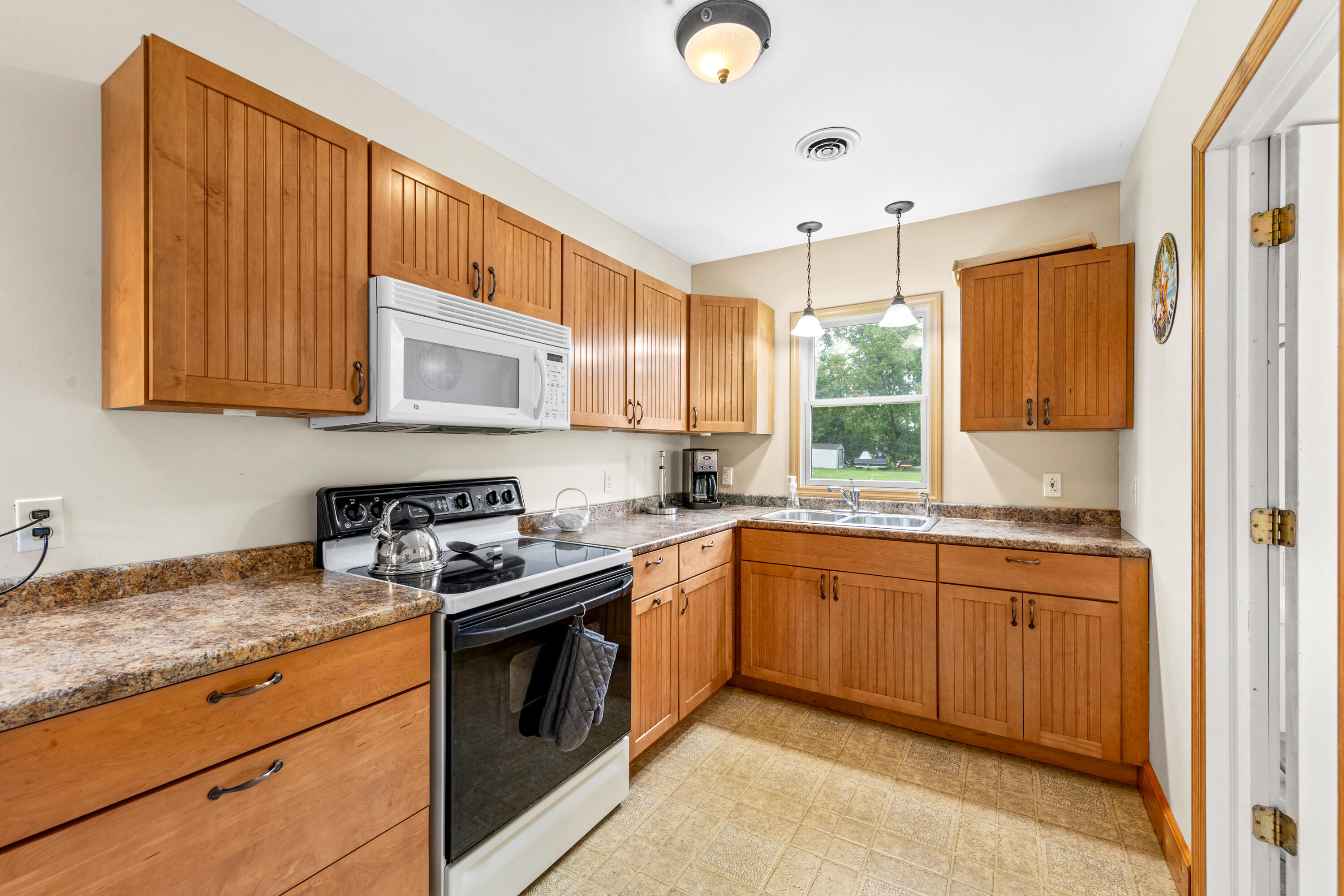 25805 West Loomis Road Norway, WI 53185 - Photo 30 of 46 25805 W Loomis Rd-55