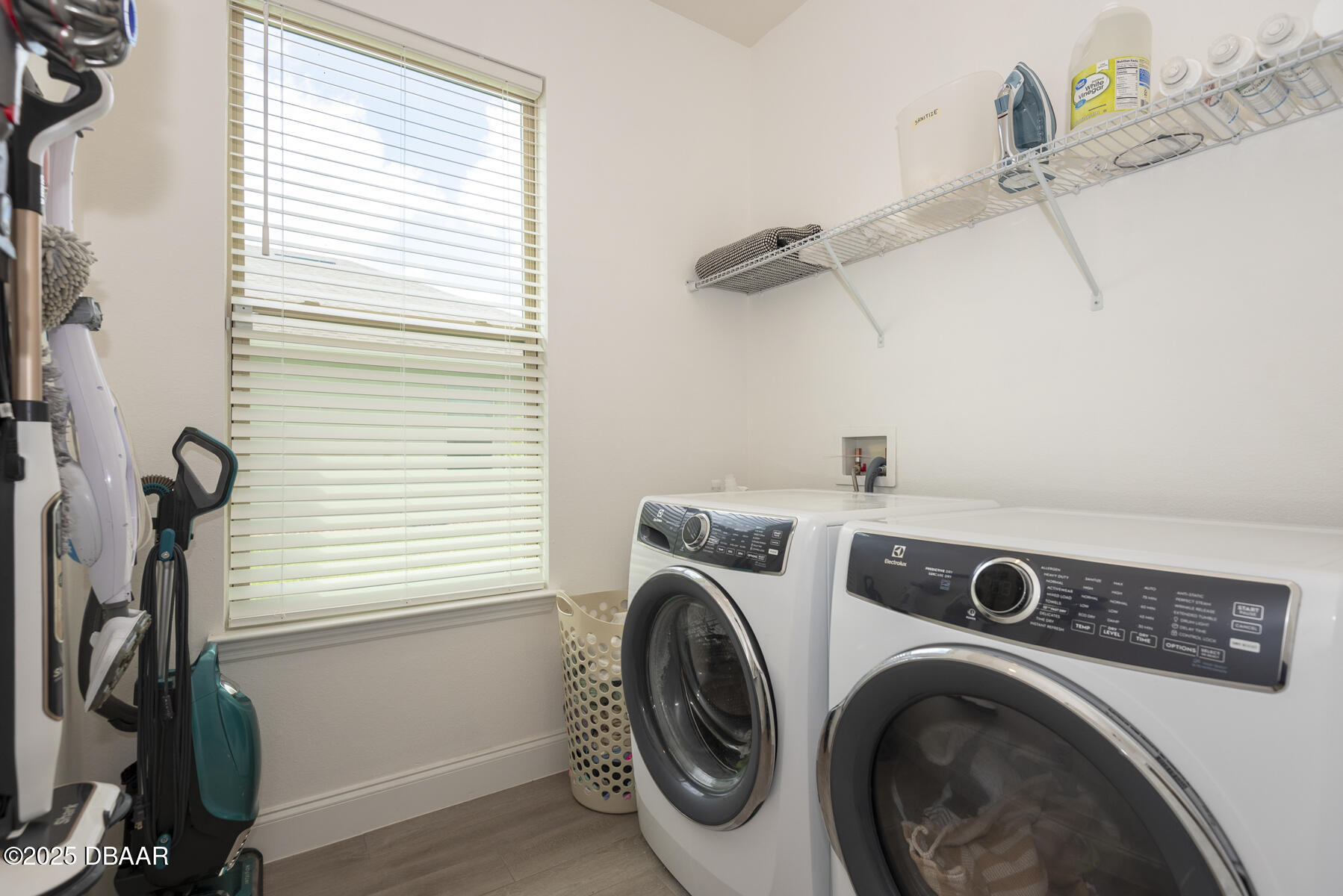2853 Monaghan Drive Ormond Beach, FL 32174 - Photo 41 of 47 a utility room with dryer and washer