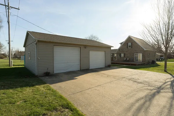 $265,000 | 201 South Brush Avenue, Ladd, IL 61329