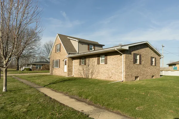 $265,000 | 201 South Brush Avenue, Ladd, IL 61329