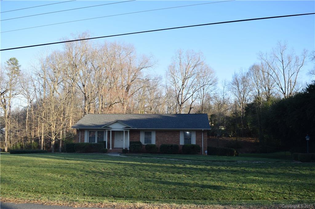 515 Fielding Road Charlotte, NC 28214 - Photo 1 of 15 Gallery Image 1