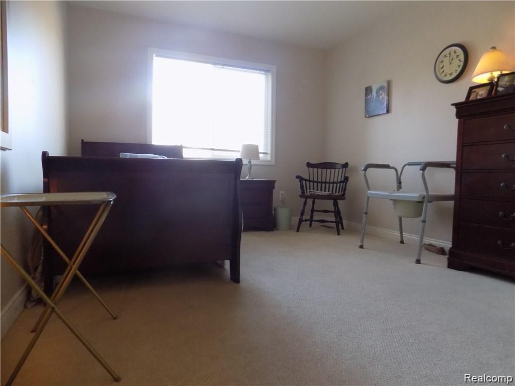 1527 John R Road Rochester Hills, MI 48307 - Photo 19 of 29