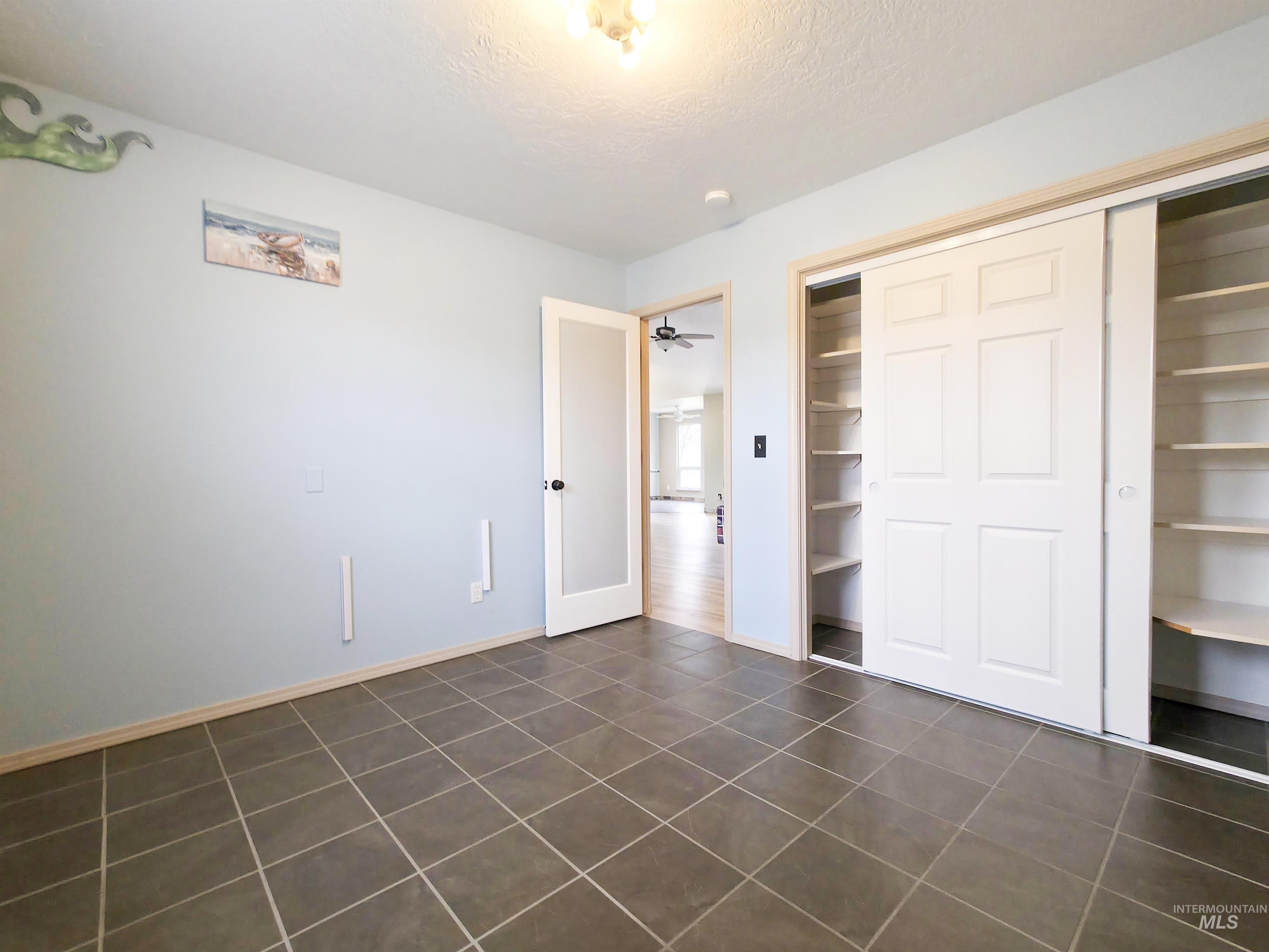 10142 Airpark Loop Road Melba, ID 83641 - Photo 18 of 34