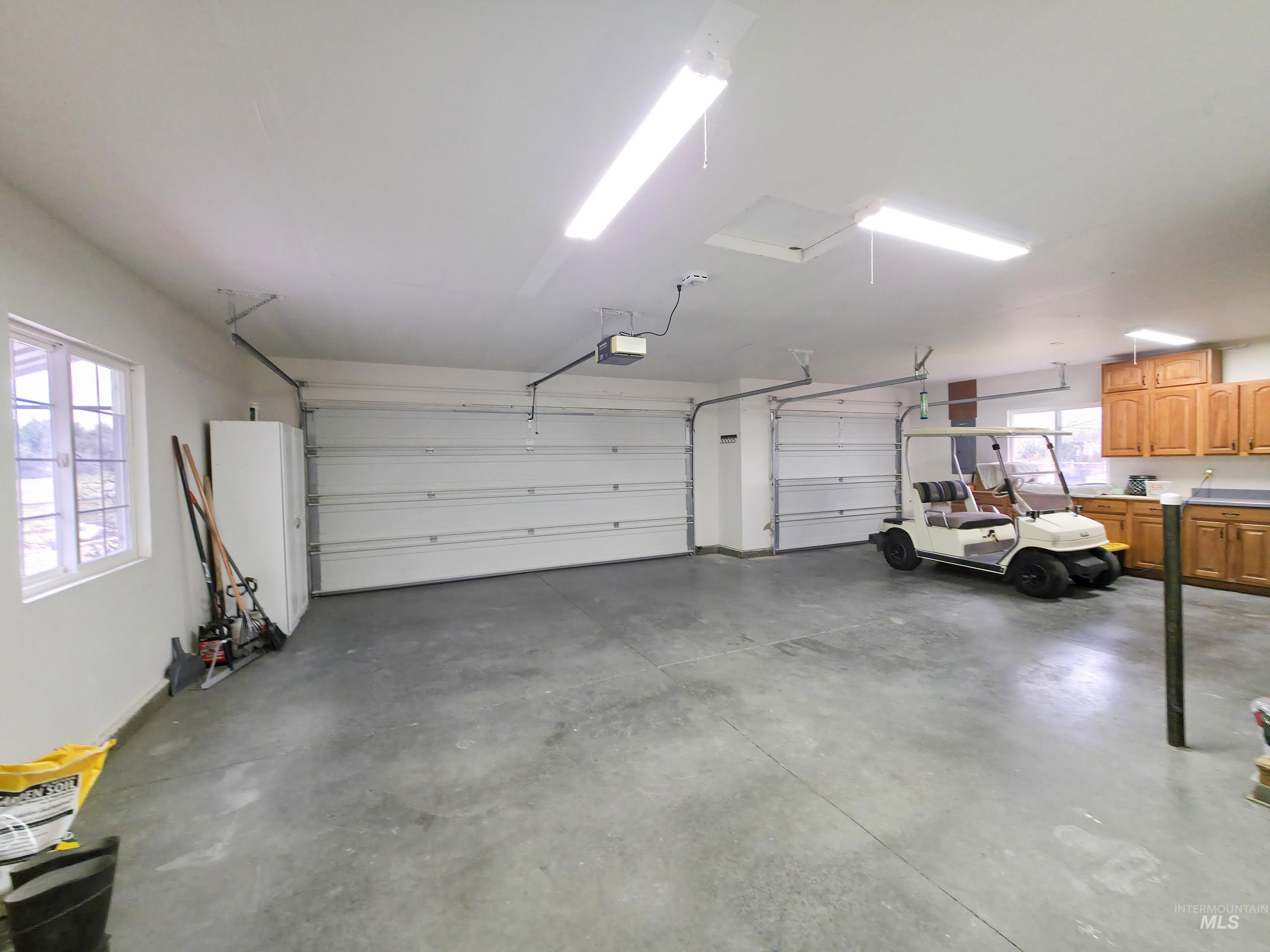 10142 Airpark Loop Road Melba, ID 83641 - Photo 23 of 34