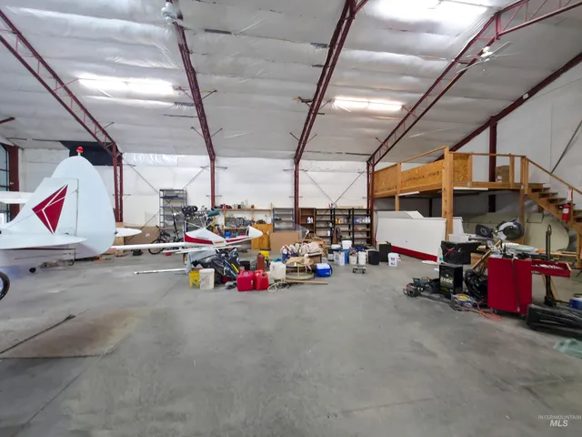 $1,200,000 | 10142 Airpark Loop Road, Melba, ID 83641