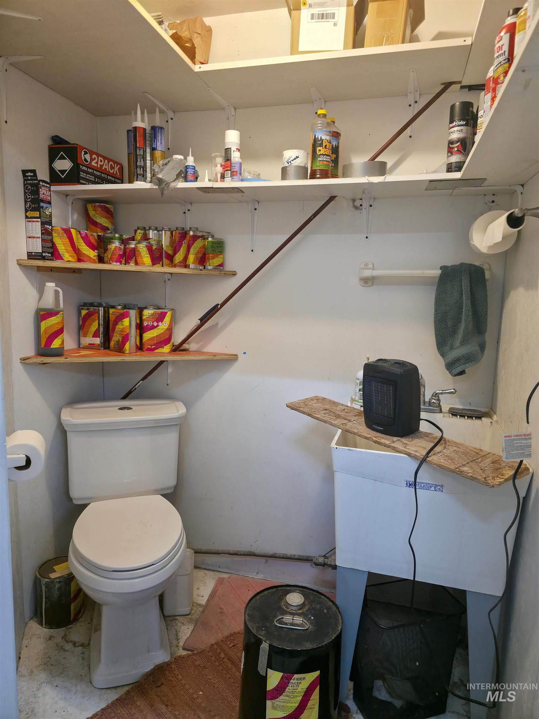 10142 Airpark Loop Road Melba, ID 83641 - Photo 30 of 35