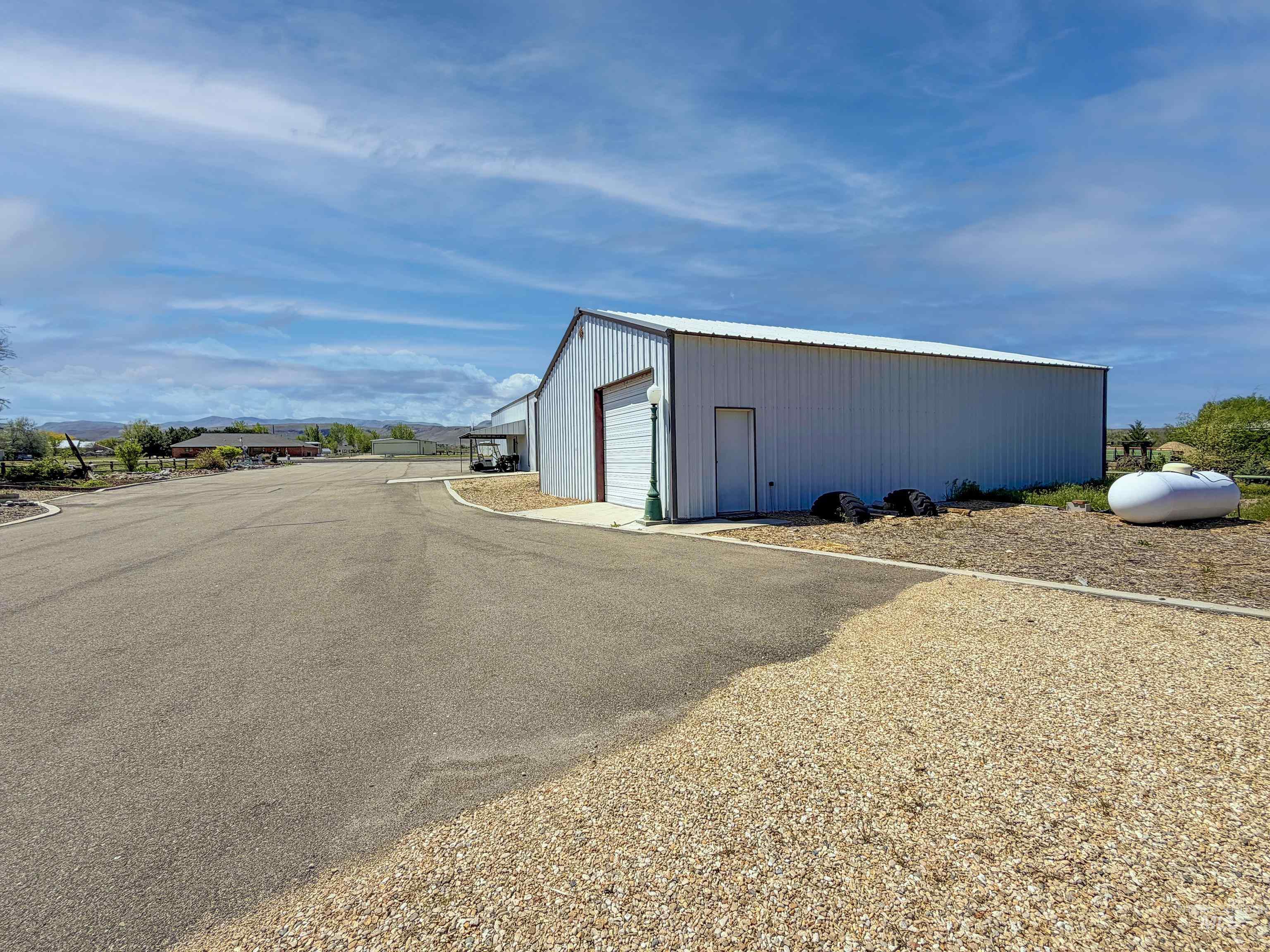 10142 Airpark Loop Road Melba, ID 83641 - Photo 31 of 34