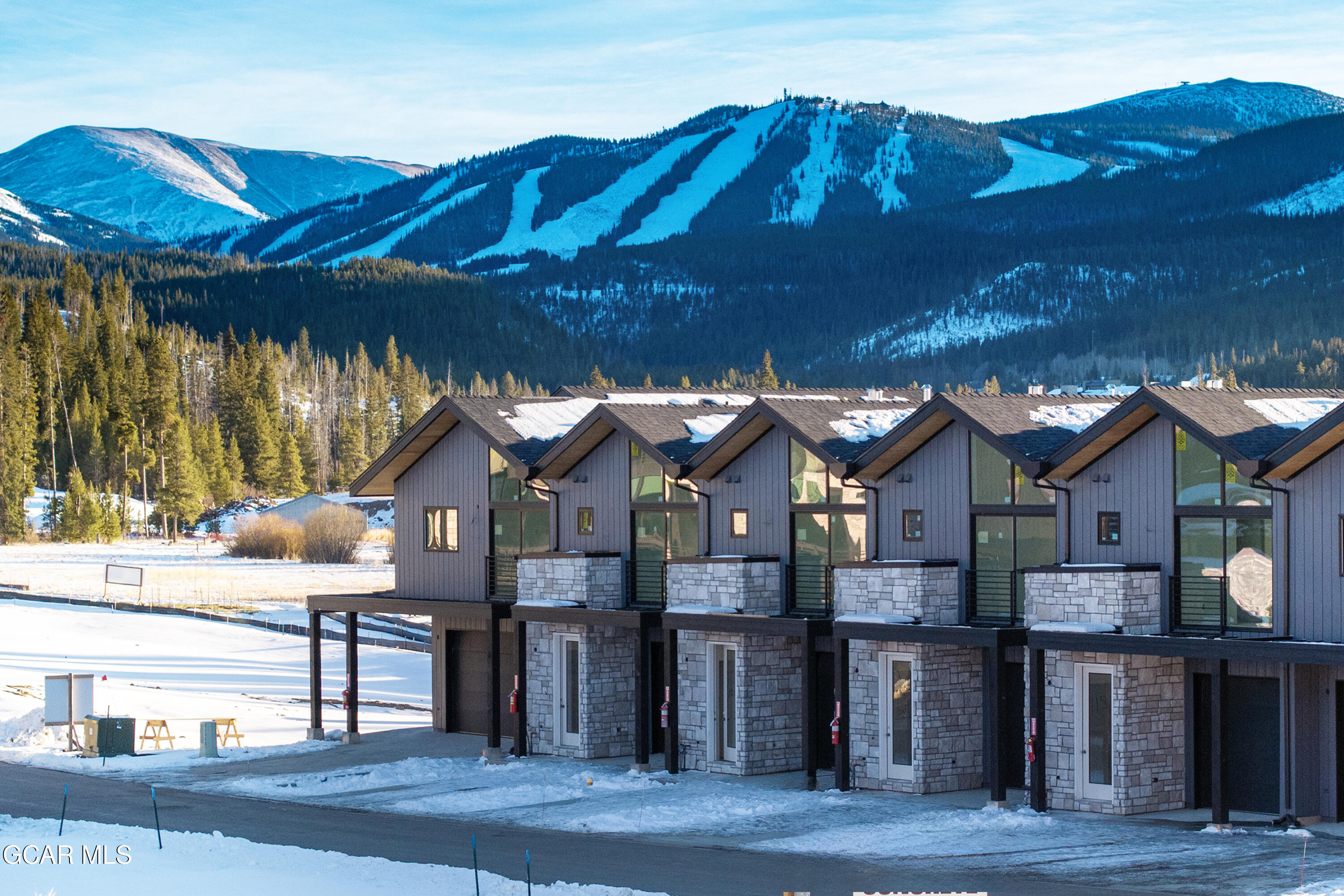 105 Wheeler Road Winter Park, CO 80482 - Photo 3 of 10 38 Sojourn pic 48