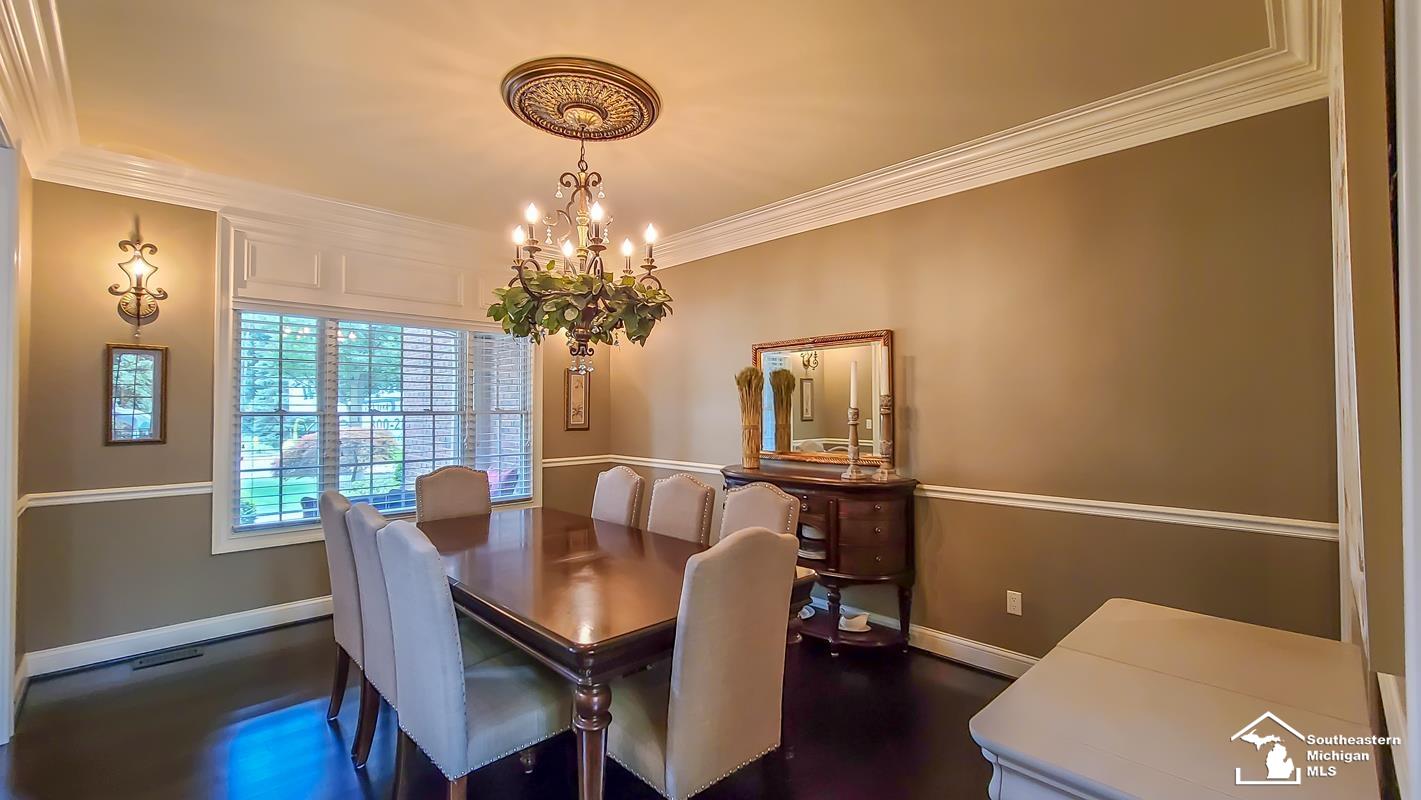 1062 Abbey Road Monroe, MI 48161 - Photo 13 of 67 50141516-62b83493-a18a-4cf1-85c2-11e0b68ea95f.JPG