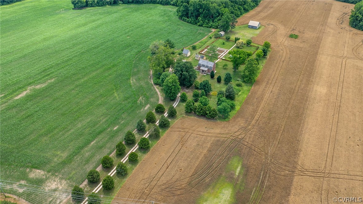 2459 Dunbrooke Road Tappahannock, VA 22560 - Photo 46 of 49 a view of a garden with plants