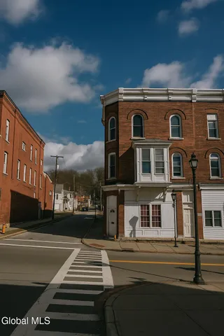 $160,000 | 21 East Main Street, St. Johnsville, NY 13452