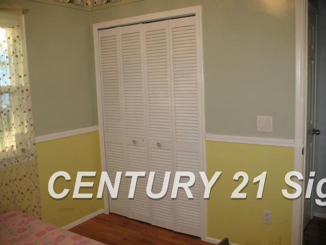 5476 Torrey Road Flint, MI 48507 - Photo 13 of 28