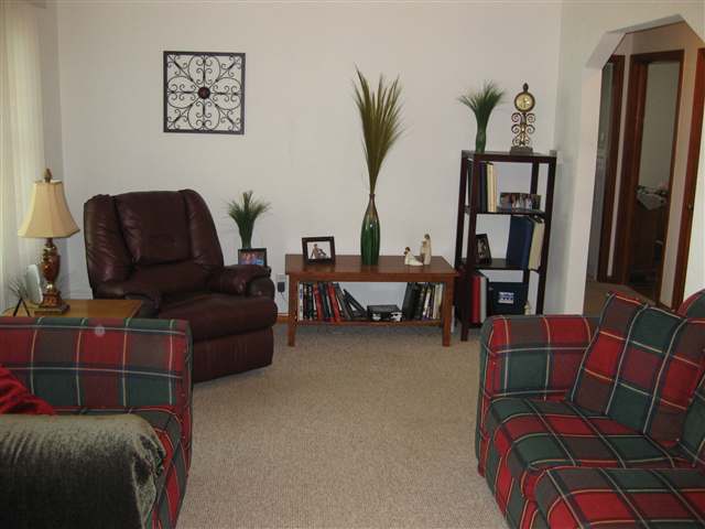 205 Reservoir Road Pekin, IL 61554 - Photo 4 of 9 Gallery Image 4