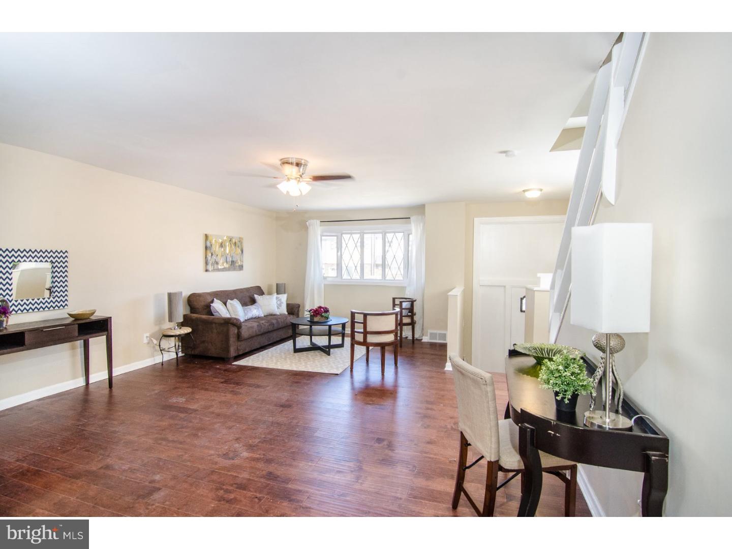 3280 Birch Road Philadelphia, PA 19154 - Photo 2 of 25 Dining Room