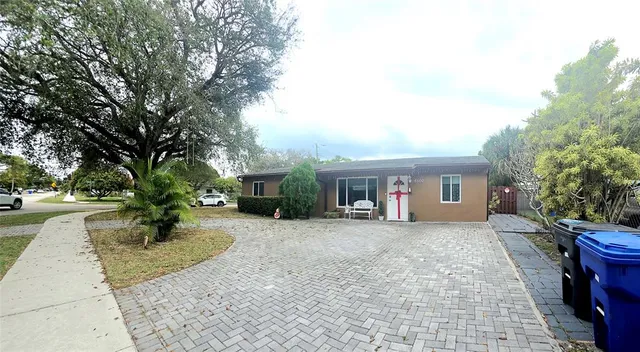 $565,000 | Broadview Country Club Estates, North Lauderdale, FL 33068