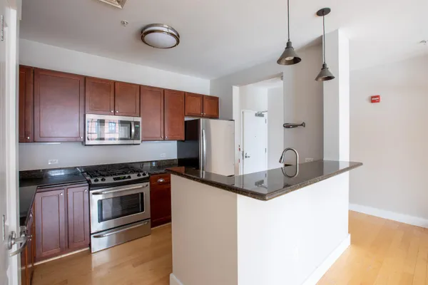 $3,300 | 60 Winooski Falls Way, Unit 1211, Winooski, VT 05404
