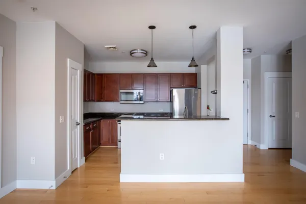 $3,300 | 60 Winooski Falls Way, Unit 1211, Winooski, VT 05404