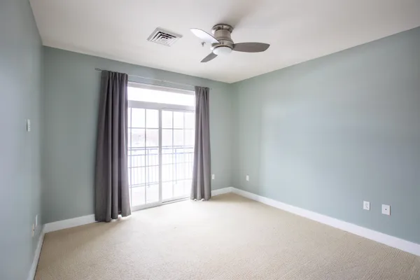 $3,300 | 60 Winooski Falls Way, Unit 1211, Winooski, VT 05404