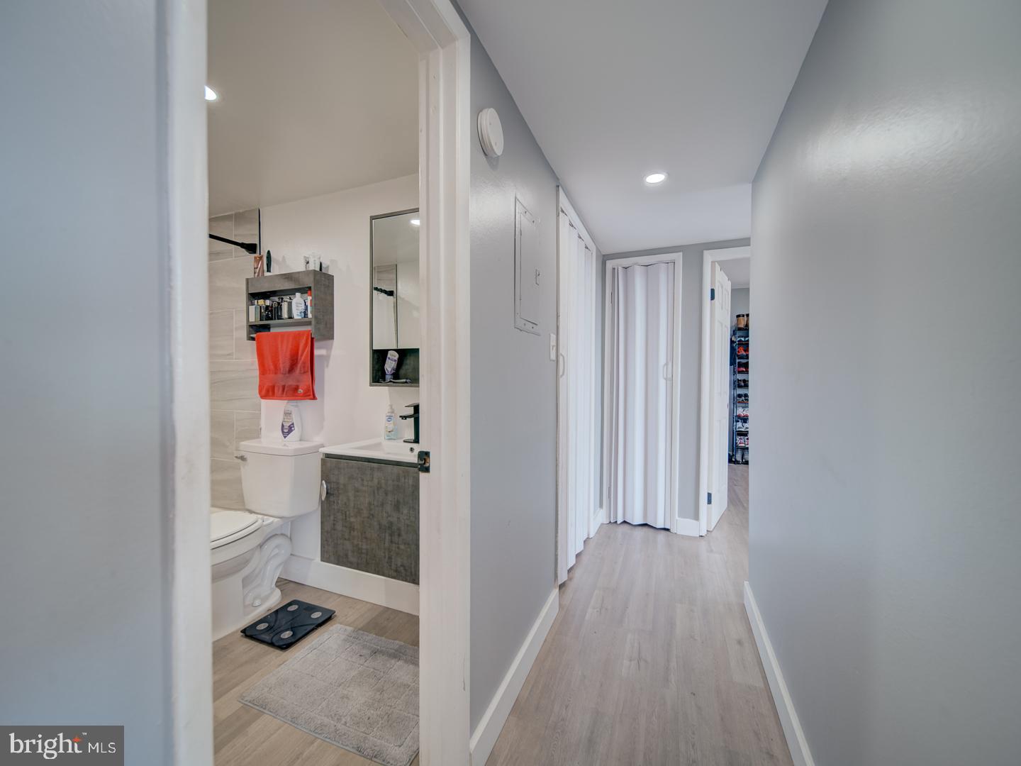 1822 Metzerott Road, Unit 402 Hyattsville, MD 20783 - Photo 16 of 31