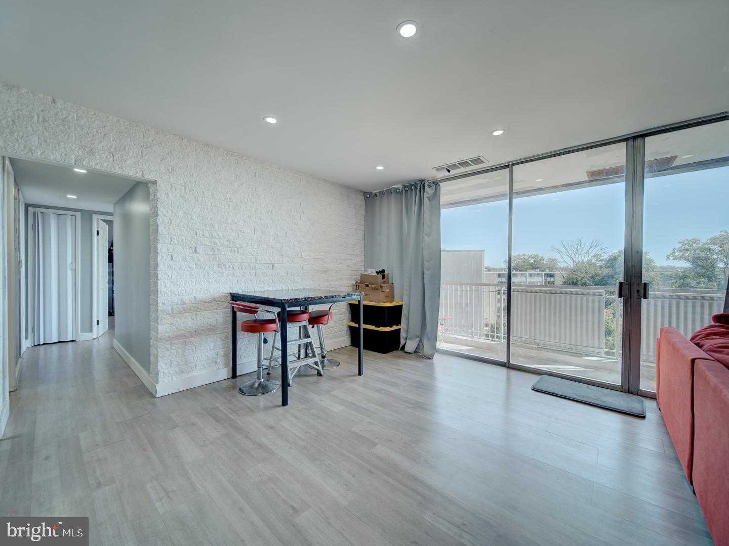 1822 Metzerott Road, Unit 402 Hyattsville, MD 20783 - Photo 28 of 31