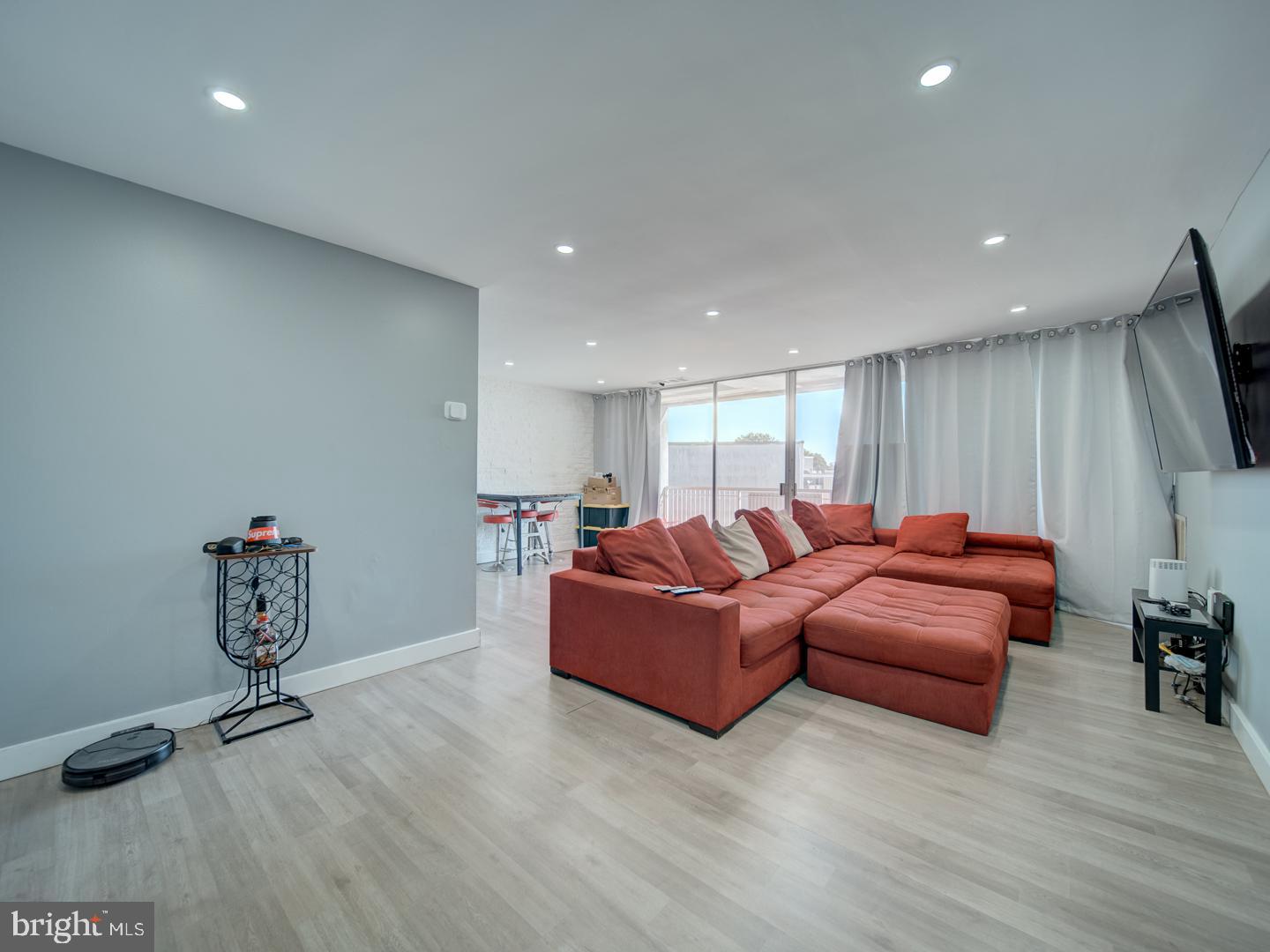 1822 Metzerott Road, Unit 402 Hyattsville, MD 20783 - Photo 10 of 31