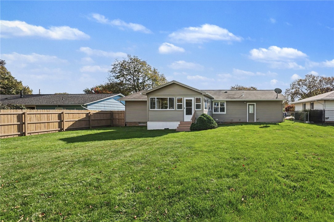 218 Rumson Road Greece, NY 14616 - Photo 16 of 17 Gallery Image 16