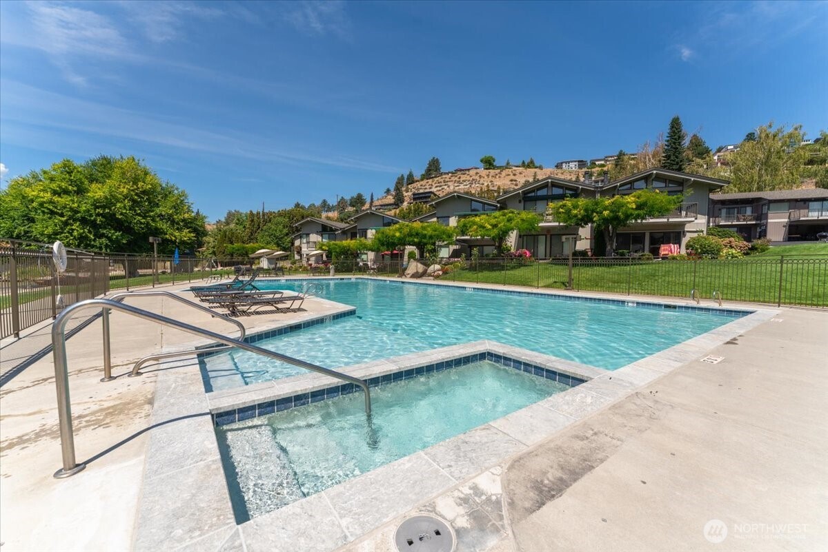 104 Spader Bay Road, Unit 47 Chelan, WA 98816 - Photo 28 of 34