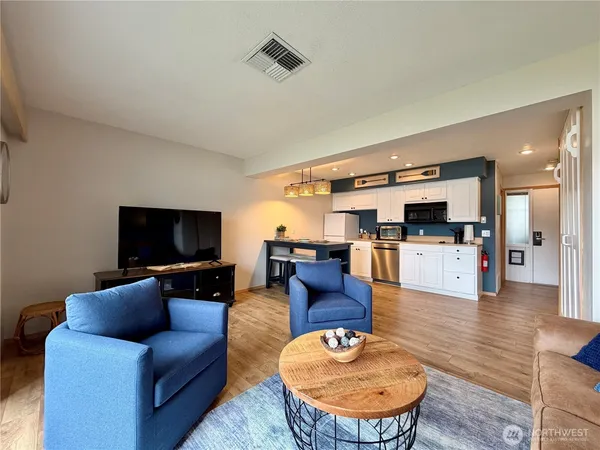 $543,000 | 104 Spader Bay Road, Unit 47, Chelan, WA 98816