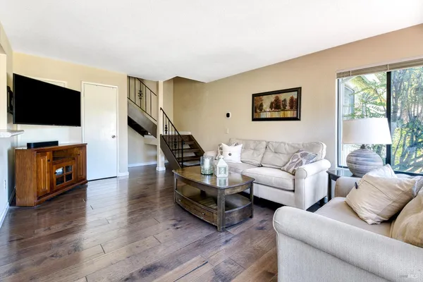 $515,000 | 29 Sailmaker Court, San Rafael, CA 94903